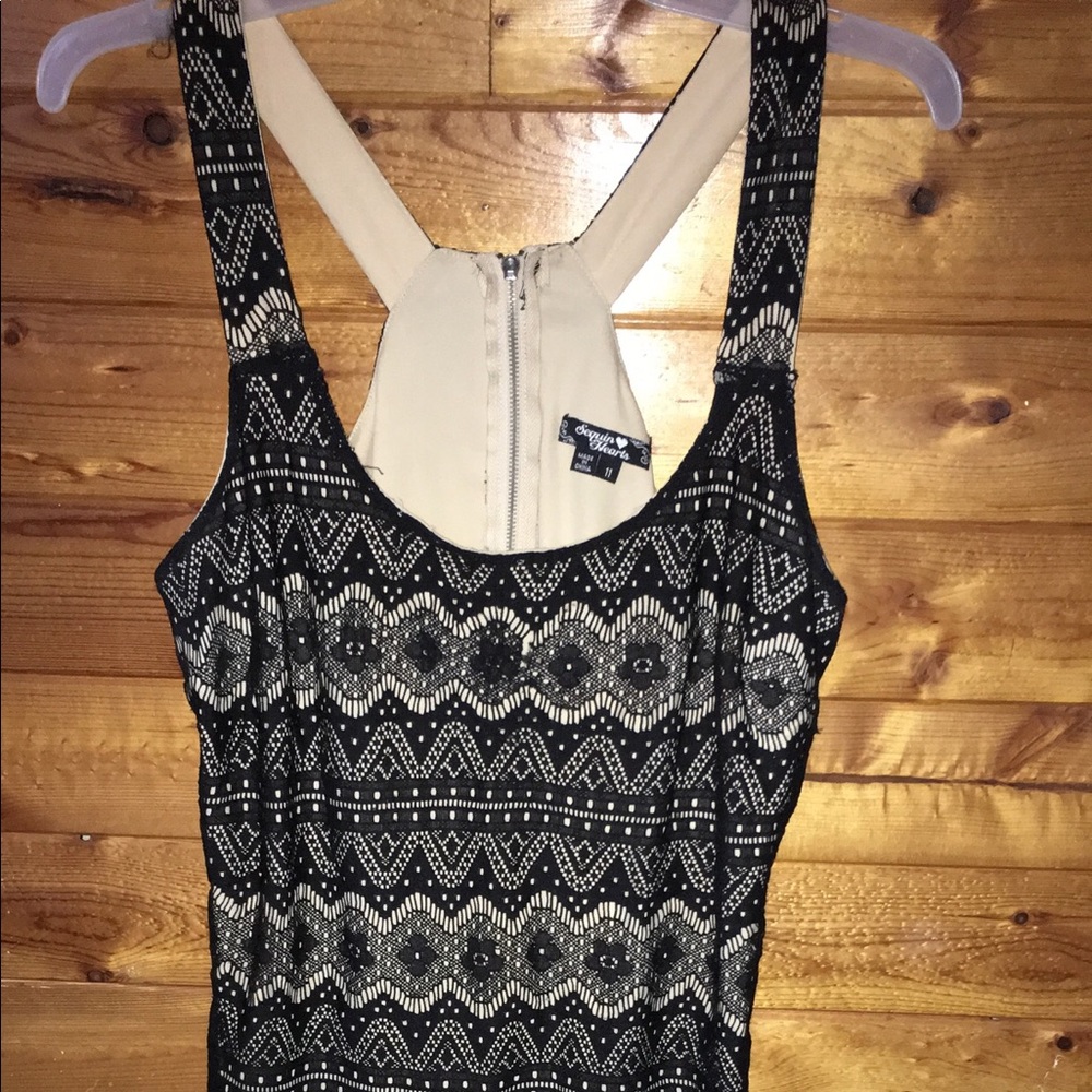 dress - Picture 2 of 4